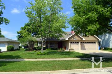 Innisbrook subdivision in Downers Grove, IL