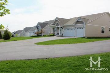 Tanglewood Oaks subdivision in Aurora, IL