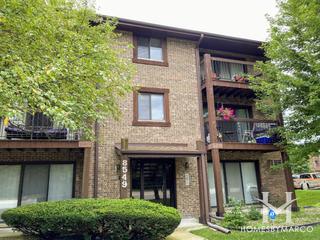 Quail Hollow subdivision in Orland Park, IL