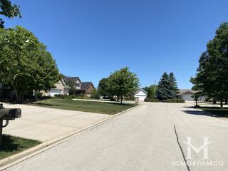 Broken Arrow Dakota Glen subdivision in Lockport, IL