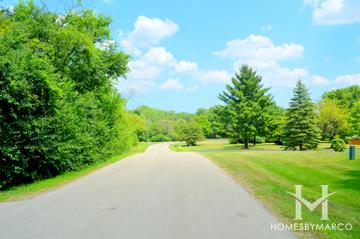 Skycrest Estates subdivision in Long Grove, IL