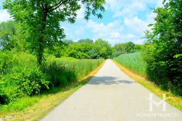 Skycrest Estates subdivision in Long Grove, IL