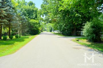 Skycrest Estates subdivision in Long Grove, IL