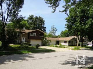 Hilltop subdivision in Streamwood, IL