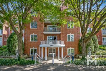 Oxford Run building in Niles, IL