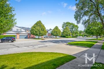 Oxford Run building in Niles, IL