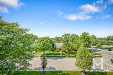 Oxford Run building in Niles, IL