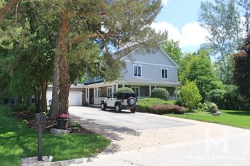 Timber Lane Estates subdivision in Libertyville, IL