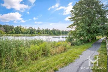 Bradford Place Clubs subdivision in Round Lake, IL