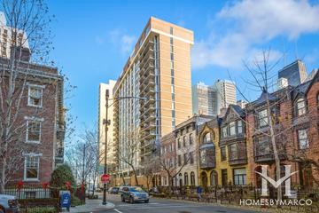 71 E. Division building in the Gold Coast neighborhood of Chicago, IL