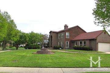 Highland Woods subdivision in Highland Park, IL