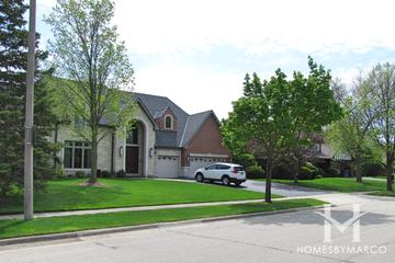Highland Woods subdivision in Highland Park, IL