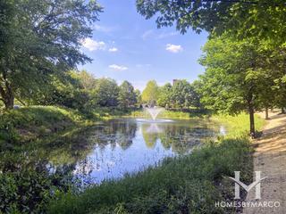 Saddle Ridge subdivision in Warrenville, IL