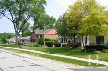 Green Acres subdivision in Downers Grove, IL