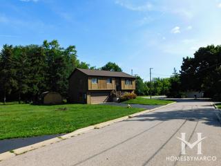 Highland Lake subdivision in Round Lake, IL