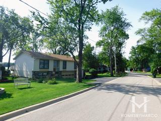 Highland Lake subdivision in Round Lake, IL