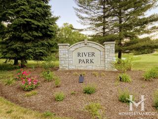 Photos of River Park subdivision in McHenry, IL