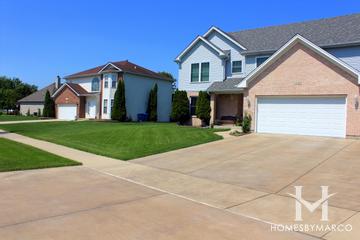 Country Squire subdivision in Aurora, IL