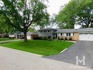 Barrington Meadows subdivision in Barrington, IL