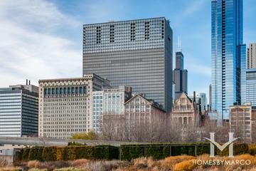 Park Monroe building in the Loop neighborhood of Chicago, IL