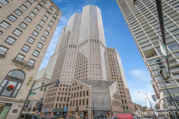 One Magnificent Mile-950 N. Michigan Avenue building in the Streeterville neighborhood of Chicago, IL