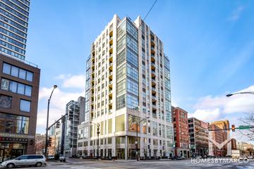 Superior at Lasalle building in the River North neighborhood of Chicago, IL