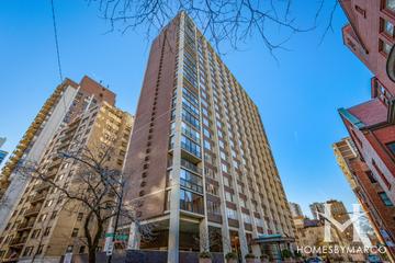 1 E. Schiller building in the Gold Coast neighborhood of Chicago, IL