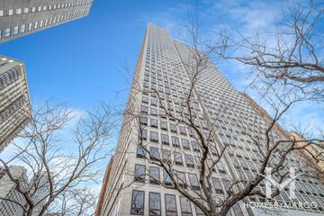 1100 N. Lake Shore building in the Gold Coast neighborhood of Chicago, IL