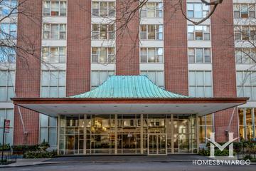 Ambassador House building in the Gold Coast neighborhood of Chicago, IL