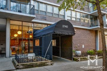 Park View Tower building in the Lincoln Park neighborhood of Chicago, IL