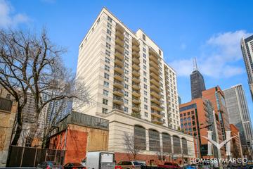 21 W. Chestnut building in the Rush & Division neighborhood of Chicago, IL