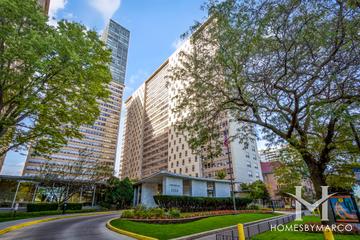 3950 N Lake Shore building in the Lake View neighborhood of Chicago, IL