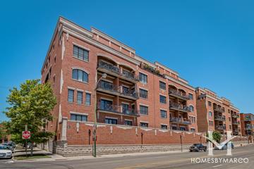 2801 N. Oakley building in the Bucktown neighborhood of Chicago, IL