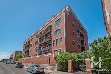 2801 N. Oakley building in the Bucktown neighborhood of Chicago, IL