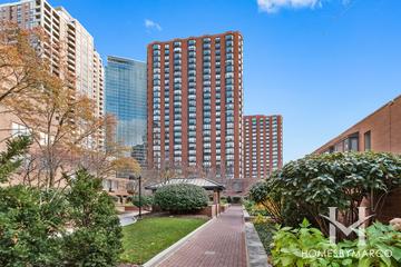 899 S. Plymouth building in the Printers Row neighborhood of Chicago, IL