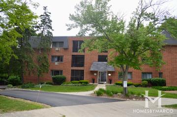 Brittany Condos building in Glen Ellyn, IL