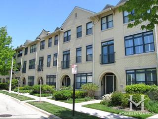 3535 Patten building in Highland Park, IL