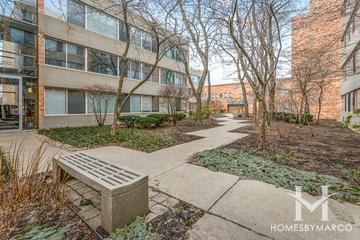 St. Johns Residences building in Highland Park, IL