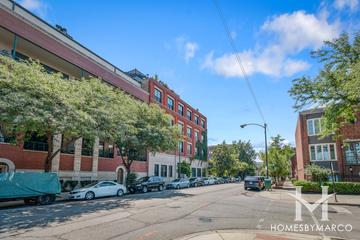 2525 N. Sheffield building in the Sheffield & DePaul neighborhood of Chicago, IL