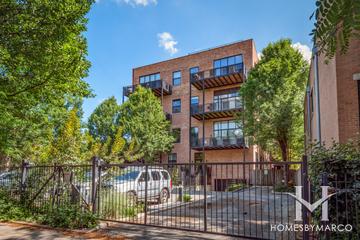 Signature Lofts building in the Wicker Park neighborhood of Chicago, IL
