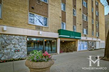 5400 N. Sheridan building in the Edgewater neighborhood of Chicago, IL