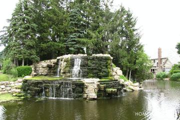 Rivermist subdivision in Naperville, IL