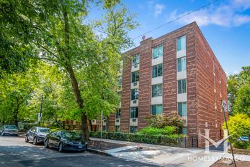 2230 N. Orchard building in the Lincoln Park neighborhood of Chicago, IL