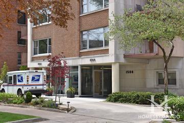 1508 Hinman building in Evanston, IL
