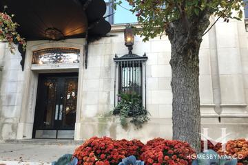2130 N. Lincoln Park West