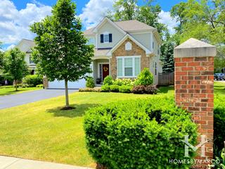 Kensington Court subdivision in Glenview, IL