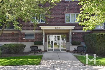 1433 Perry building in Des Plaines, IL