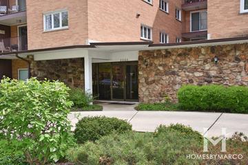 2001 Sherman building in Evanston, IL