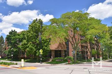 Oakton Terrace building in Skokie, IL