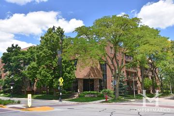 Oakton Terrace building in Skokie, IL